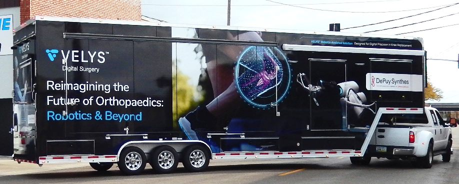 Get Experienced Service with Trailer Wraps from Streamline Print and Design.
